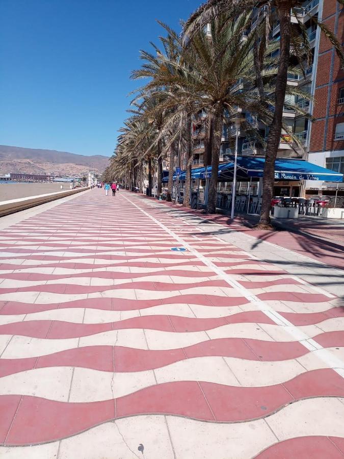 Espectacular Vivienda Junto A La Playa Y Paseo Maritimo En Almería Exteriör bild
