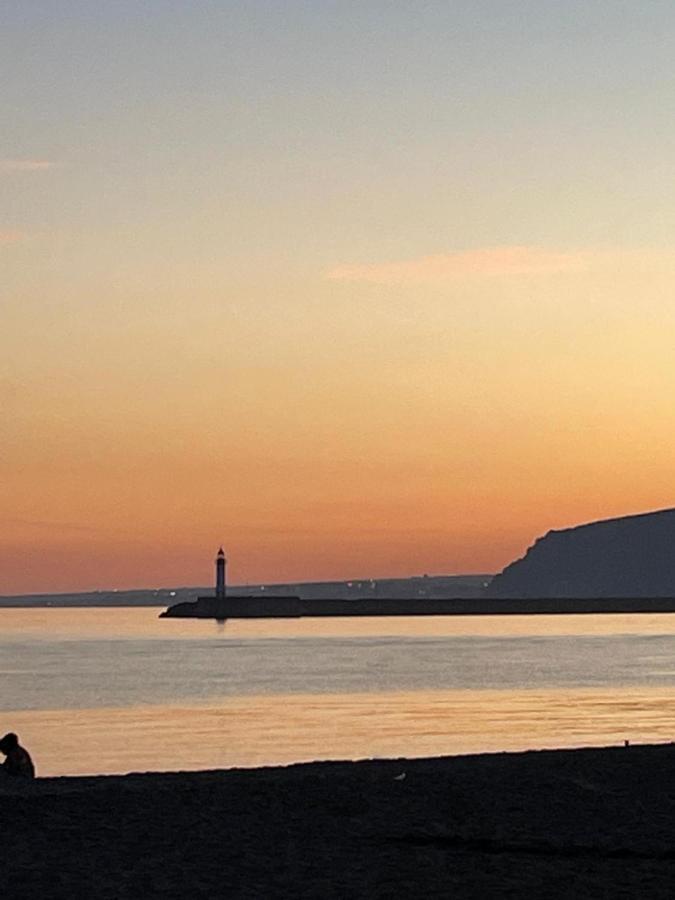 Espectacular Vivienda Junto A La Playa Y Paseo Maritimo En Almería Exteriör bild